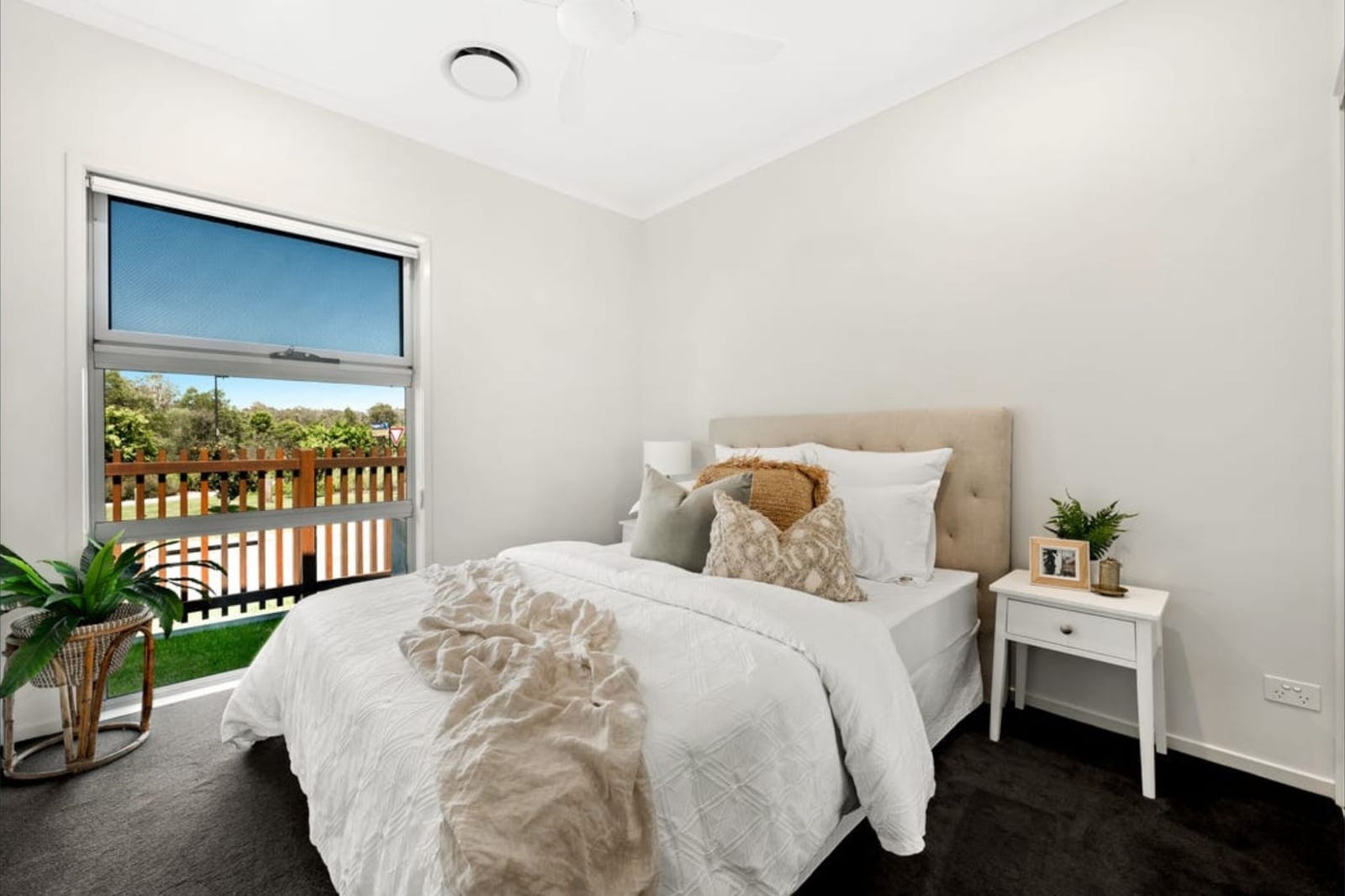 Reserve-Side Living, Designer Style on Rare 576m² Block