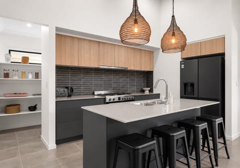 Contemporary Comfort Moments from Aura’s Best Lifestyle Amenities