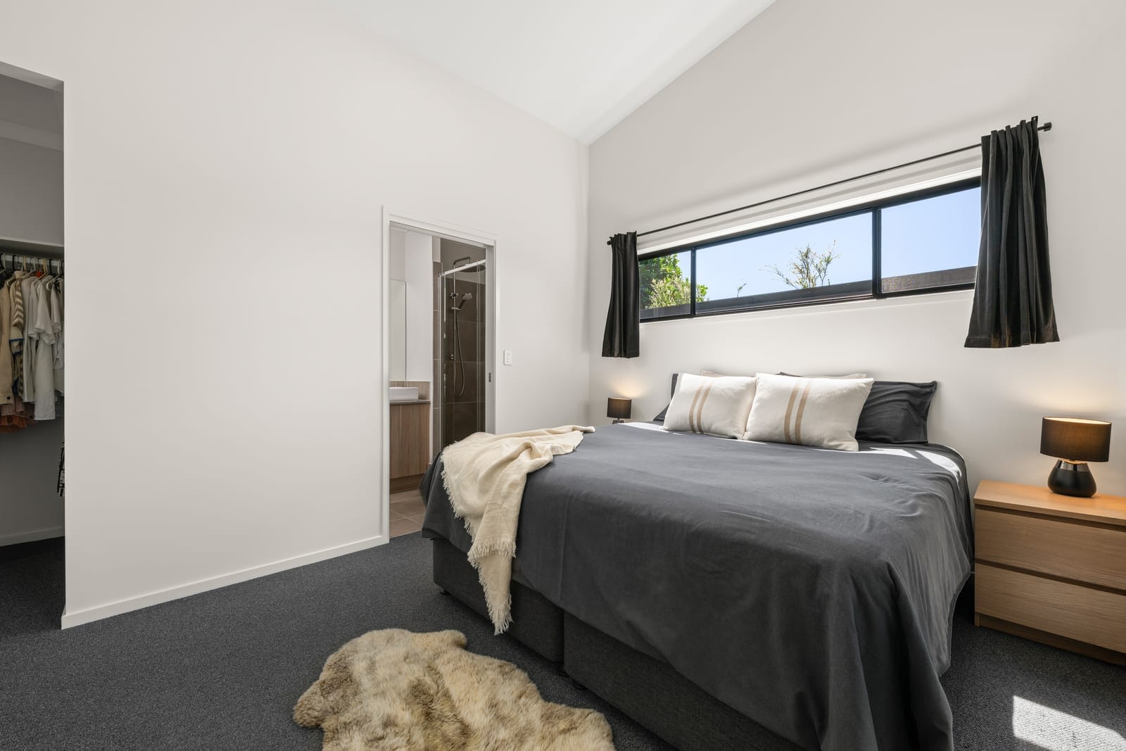 Contemporary Comfort Moments from Aura’s Best Lifestyle Amenities
