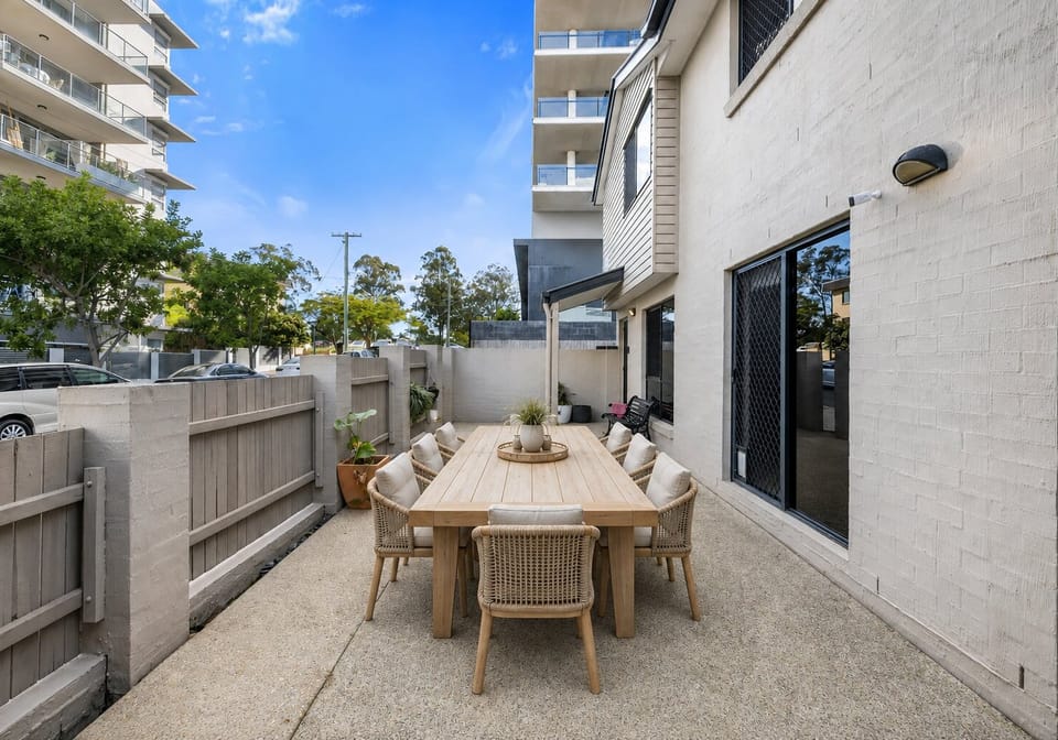 Perfectly Positioned For Lifestyle, Convenience & Value!