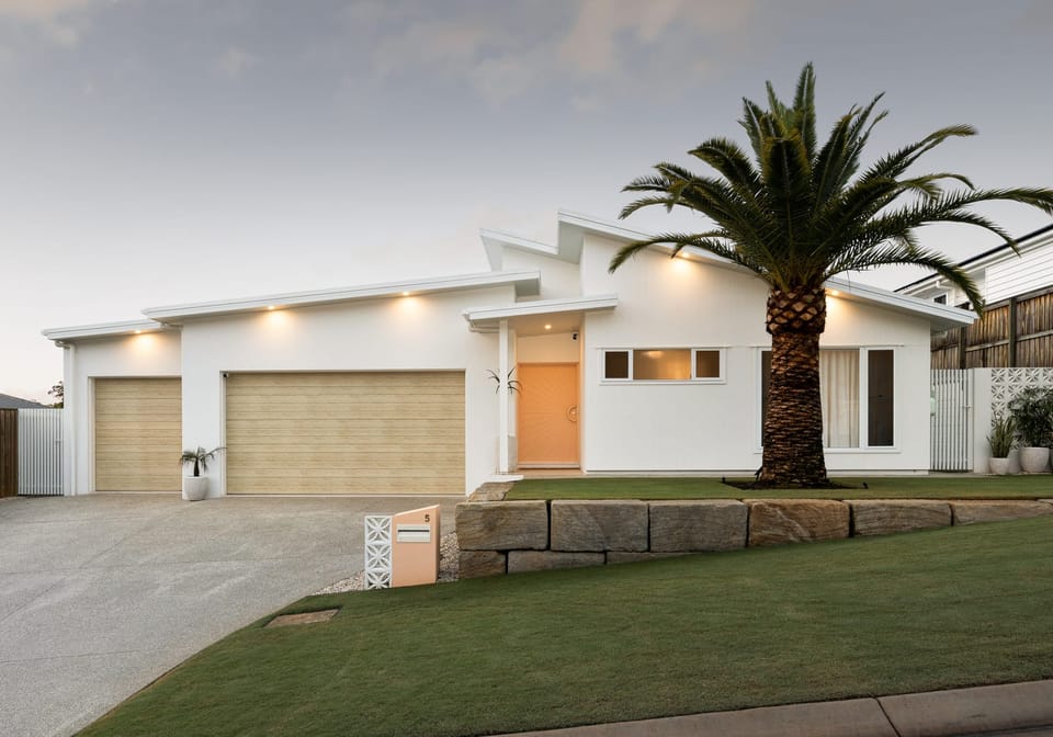 Effortless Contemporary Living with a Few Unexpected Luxuries