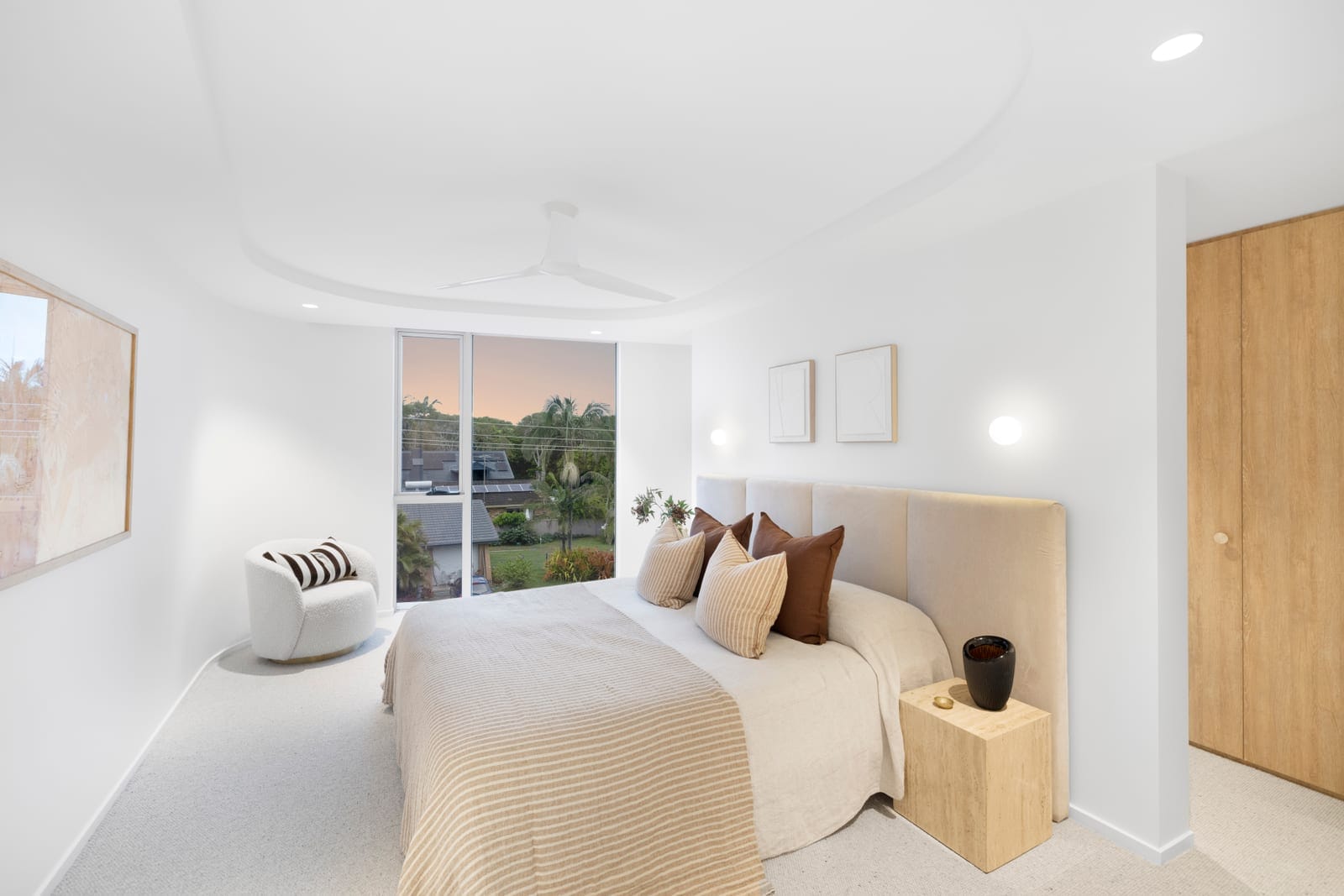 A New Benchmark in Beachside Luxury