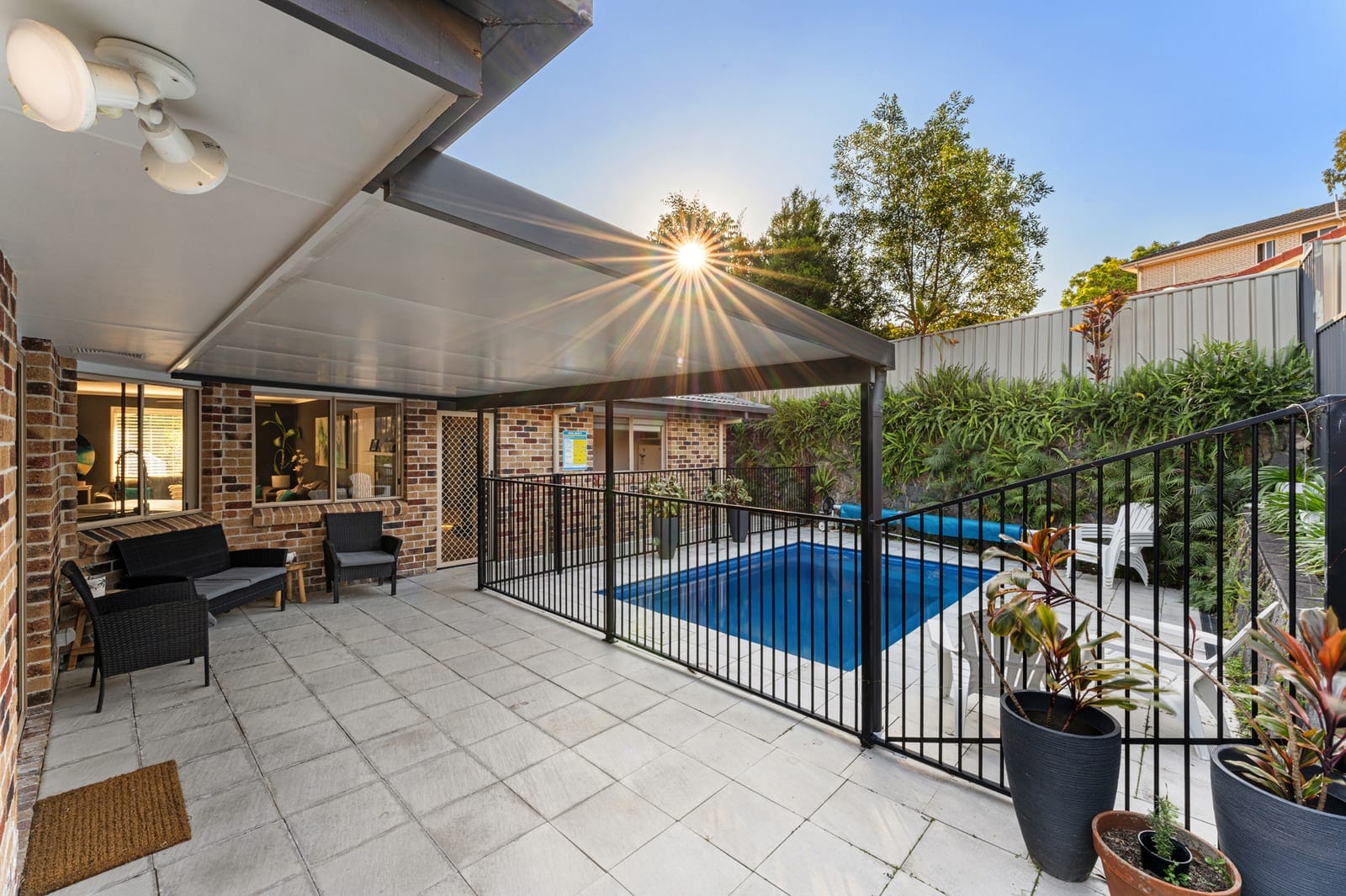 Dual Living, Dual Income & Unbeatable Family Flexibility
