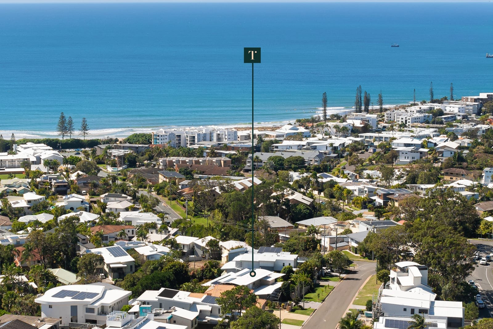 Hilltop Magnificence: Architect Designed, Ocean Views, 1234m2 Double Block!