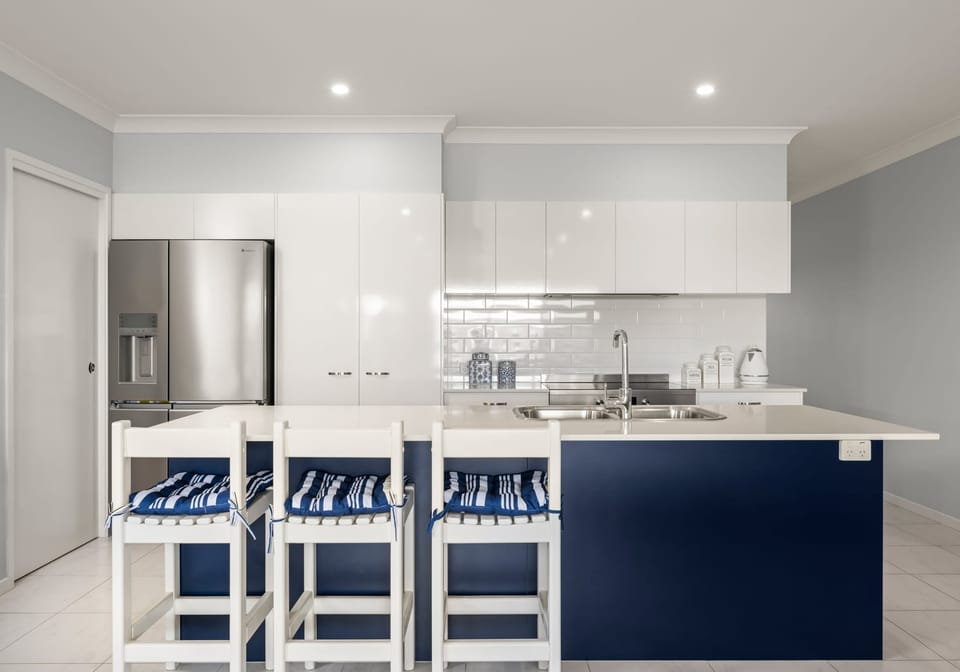 Hamptons-Inspired Charm with Flexible Family Living