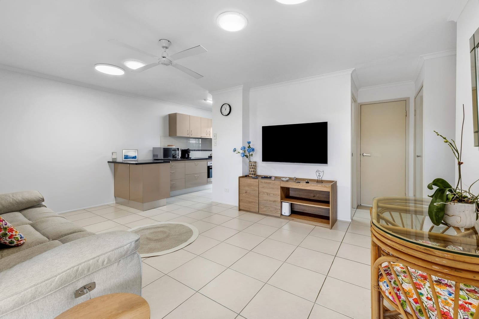 In the Heart of Minyama — A Villa That Delivers More