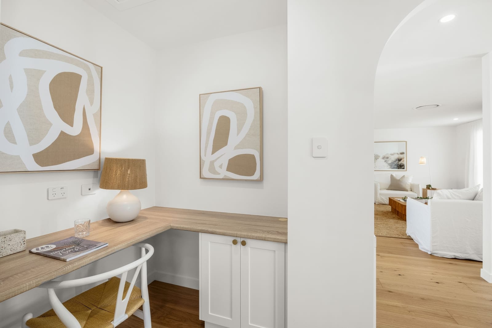 All-Season Entertainer: Modern Elegance, Single Level Living