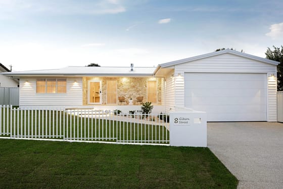 All-Season Entertainer: Modern Elegance, Single Level Living