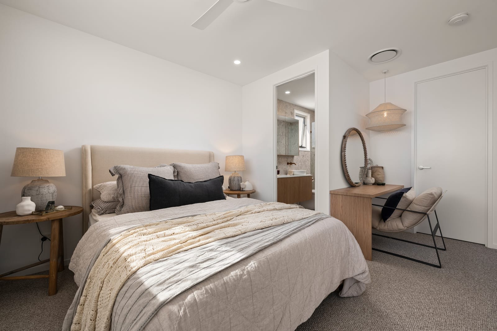 Lifestyle, Luxury, Location: Boutique Complex in River Precinct