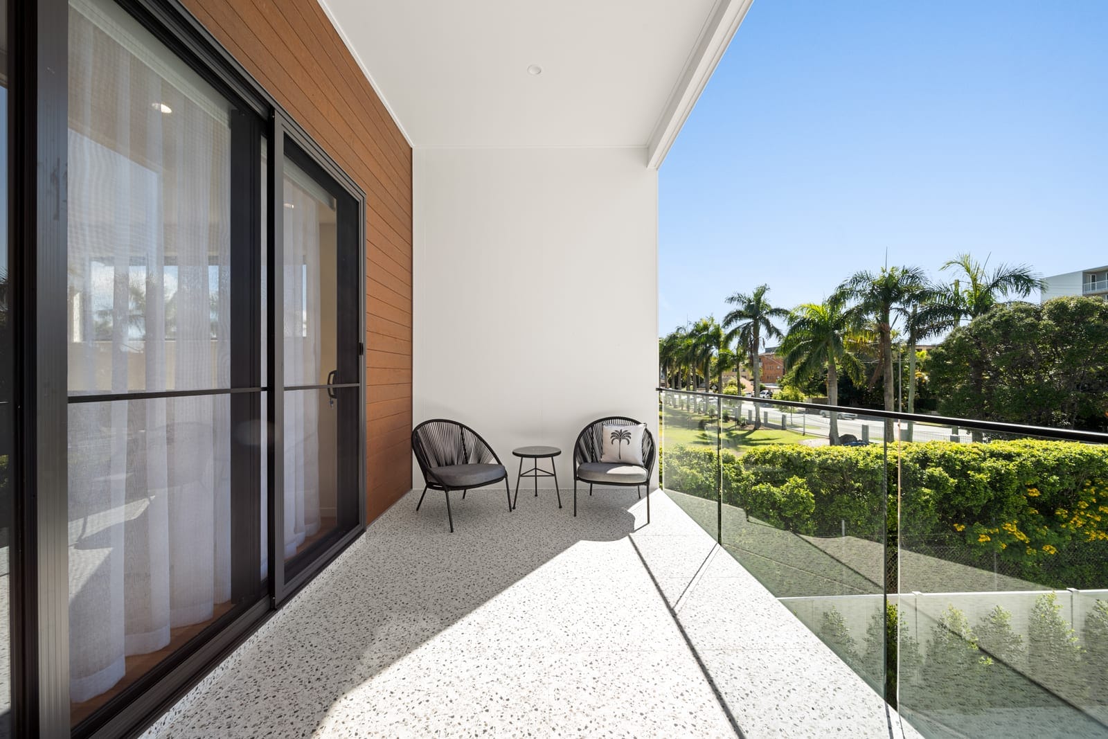 LUNA | Brand-New Coastal Luxury + Established Airbnb Income