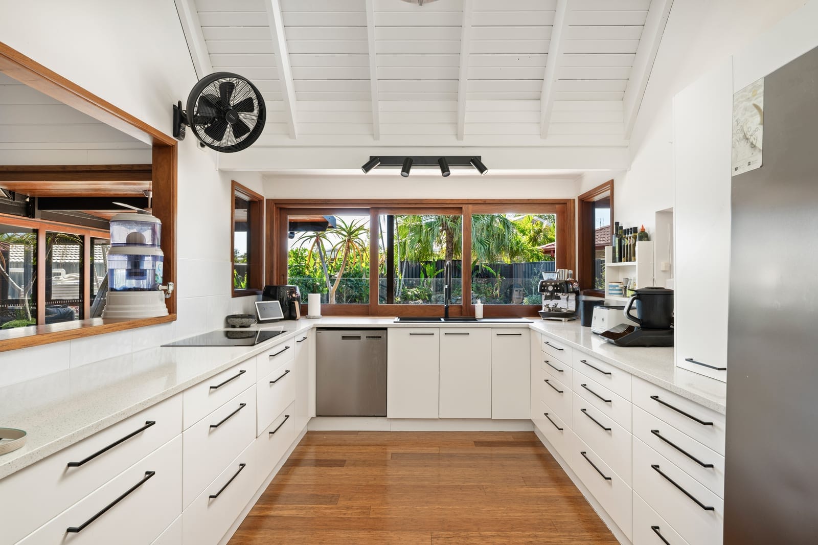 A Tropical Retreat with Character, Space and Flexibility