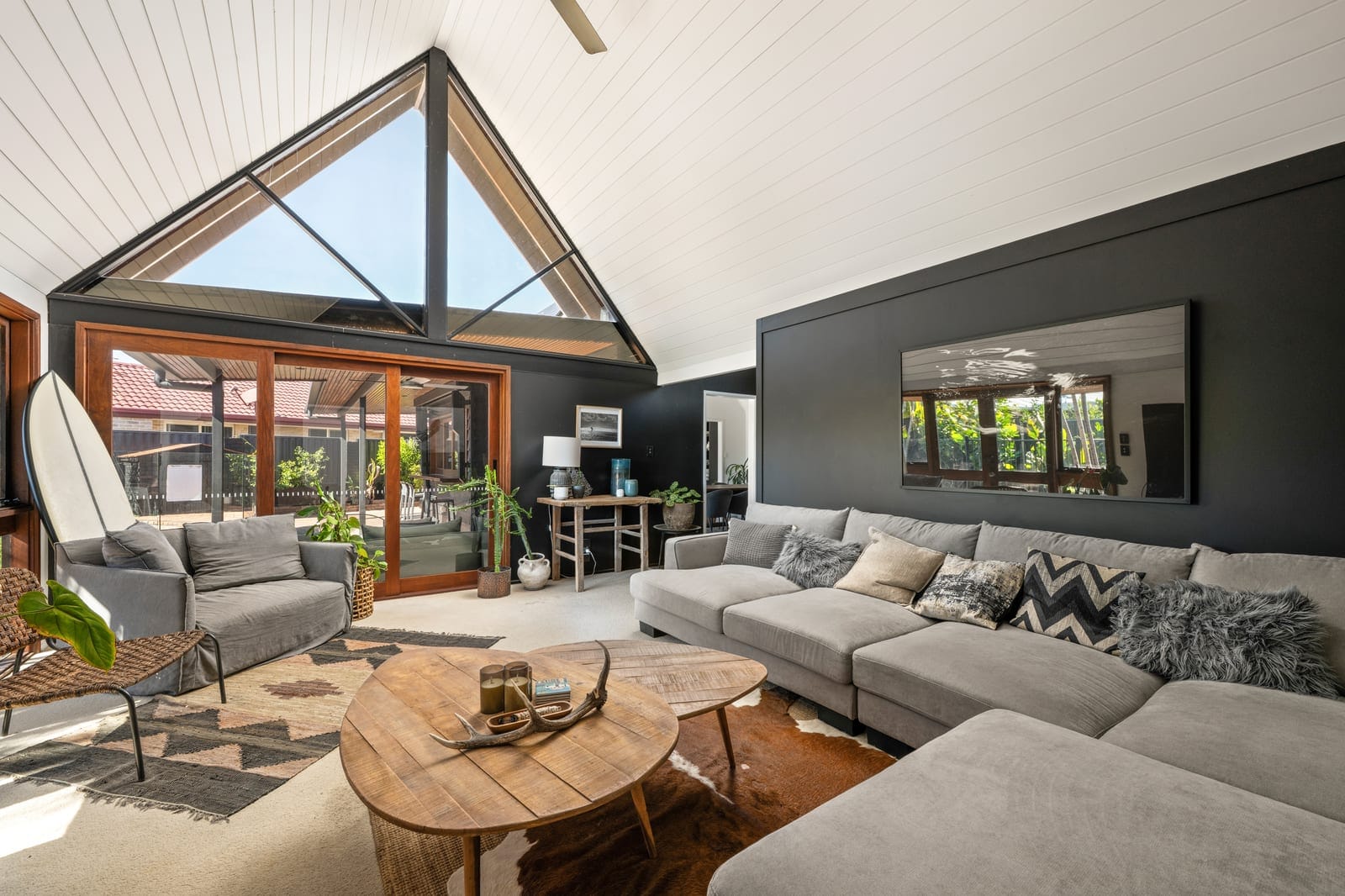 A Tropical Retreat with Character, Space and Flexibility