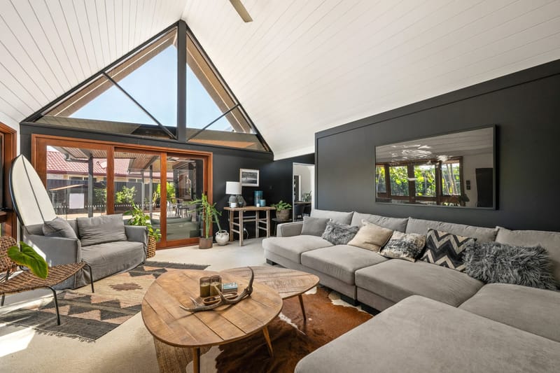 A Tropical Retreat with Character, Space and Flexibility