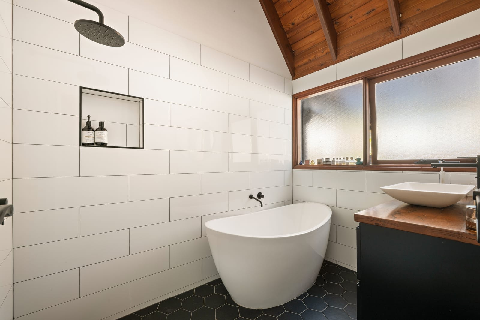 A Tropical Retreat with Character, Space and Flexibility