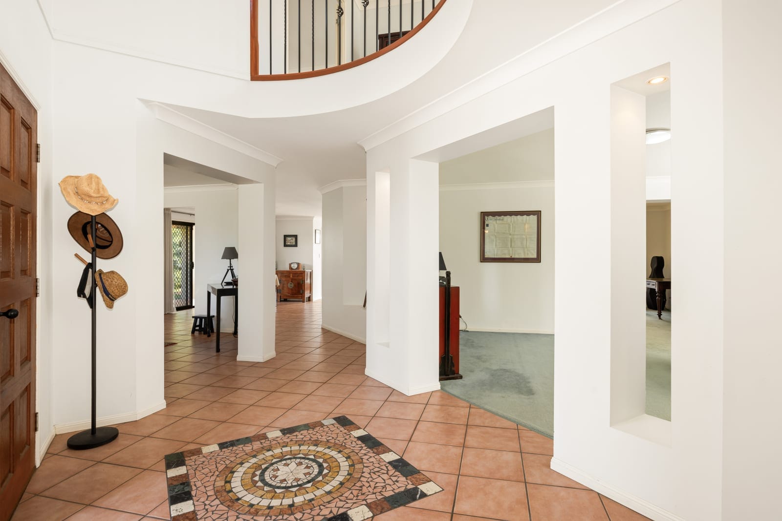 Riverfront Entertaining on a Grand Scale!
