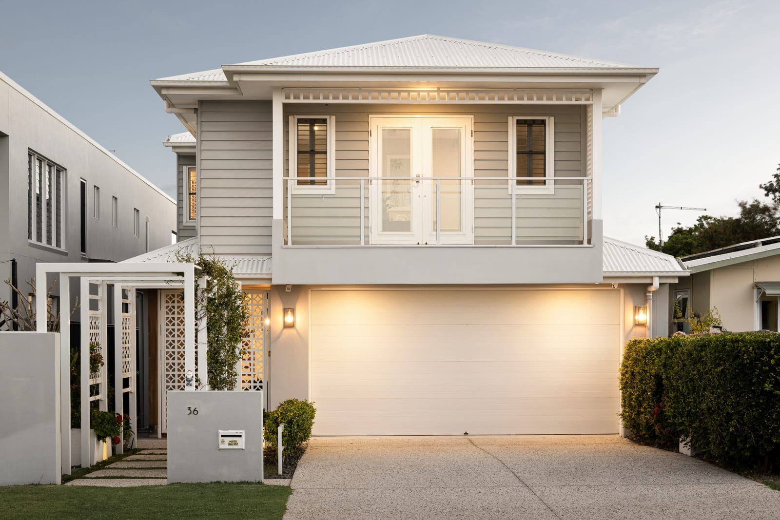 Bespoke by Design: Sophisticated Beachside Living