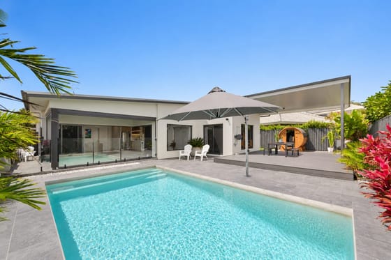 Resort-Inspired Family Living with Space to Spare