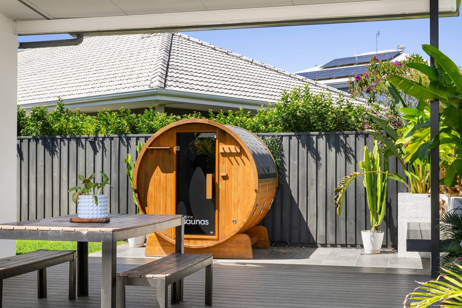 Resort-Inspired Family Living with Space to Spare