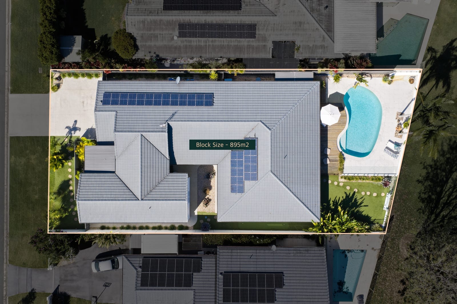Dual Living by design, Lakeside by lifestyle!