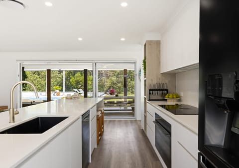 Dual Living by design, Lakeside by lifestyle!