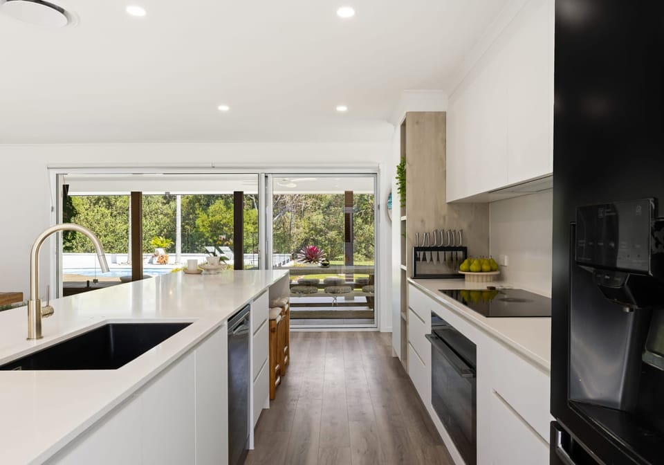 Dual Living by design, Lakeside by lifestyle!