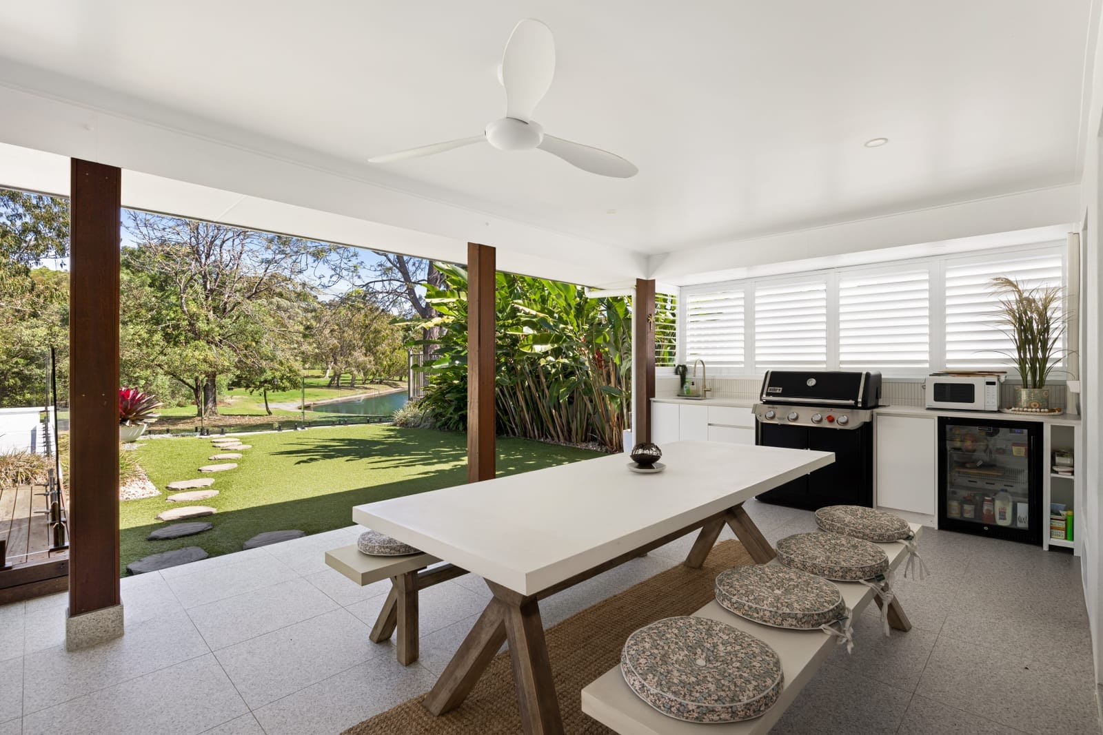 Dual Living by design, Lakeside by lifestyle!