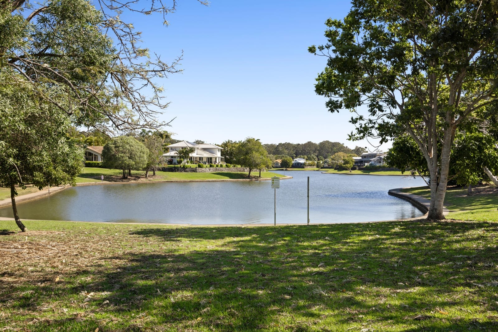 Dual Living by design, Lakeside by lifestyle!