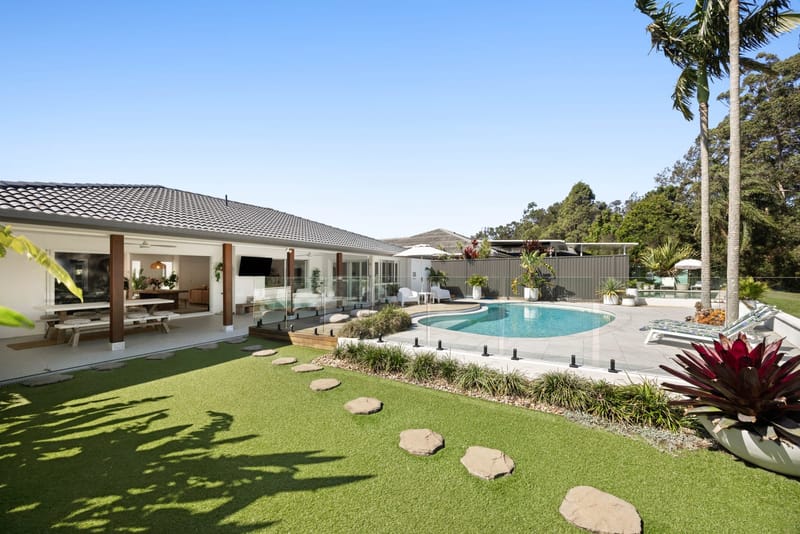 Dual Living by design, Lakeside by lifestyle!