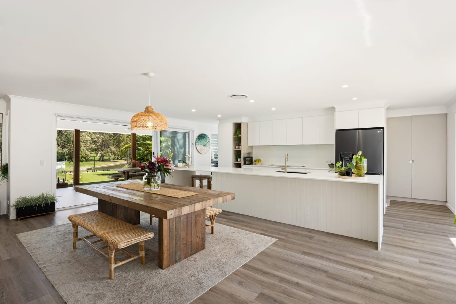 Dual Living by design, Lakeside by lifestyle!