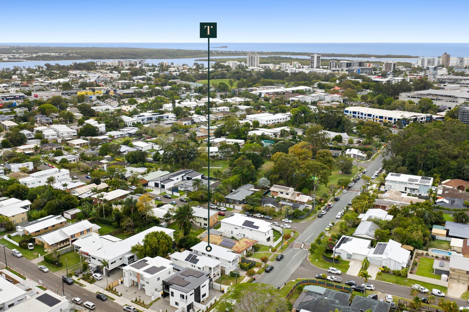 Contemporary Family Living in Central Maroochydore