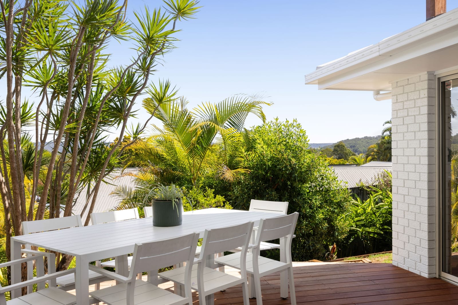 Move in Ready - Family Oasis w/ Gorgeous Hinterland Views