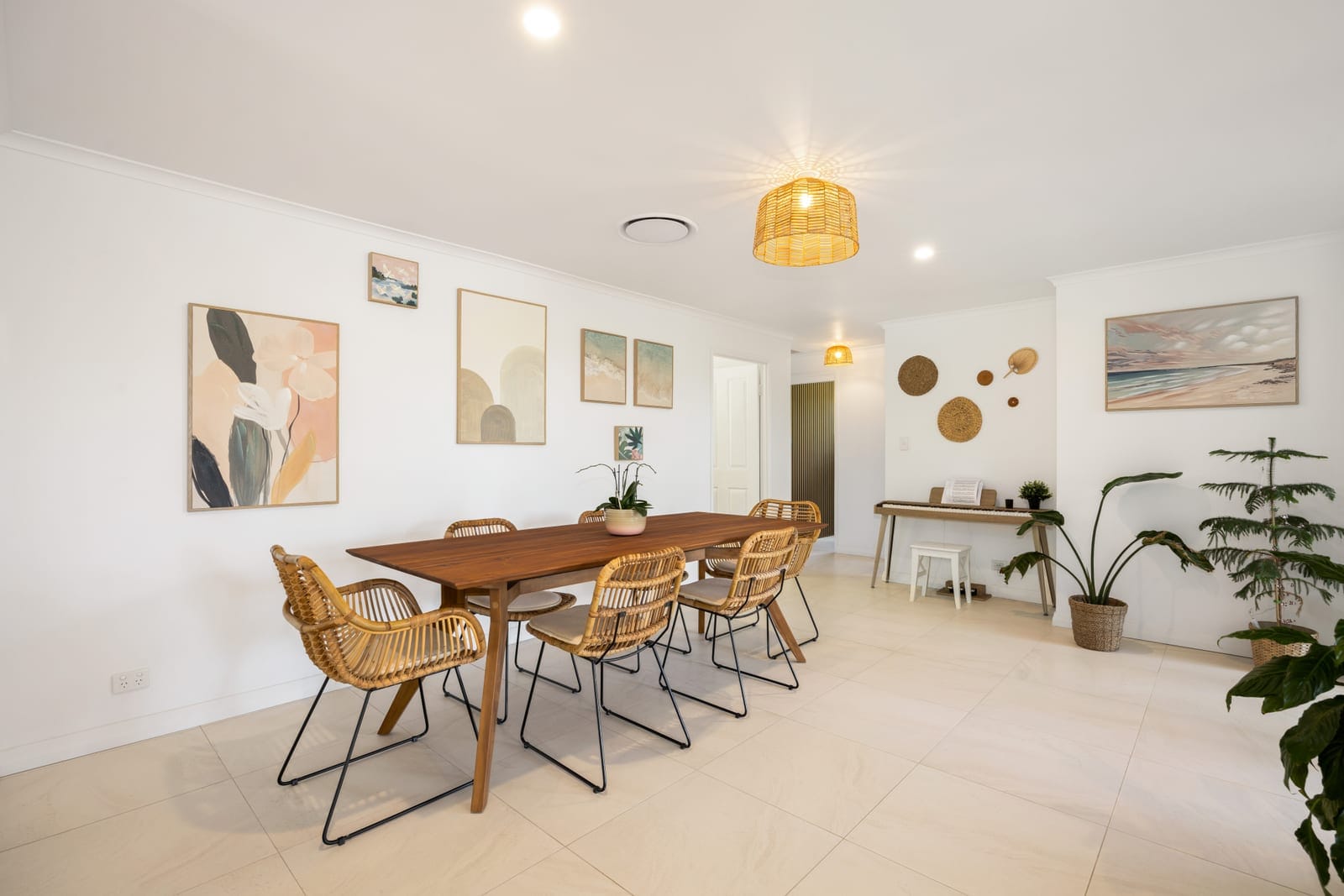 Move in Ready - Family Oasis w/ Gorgeous Hinterland Views