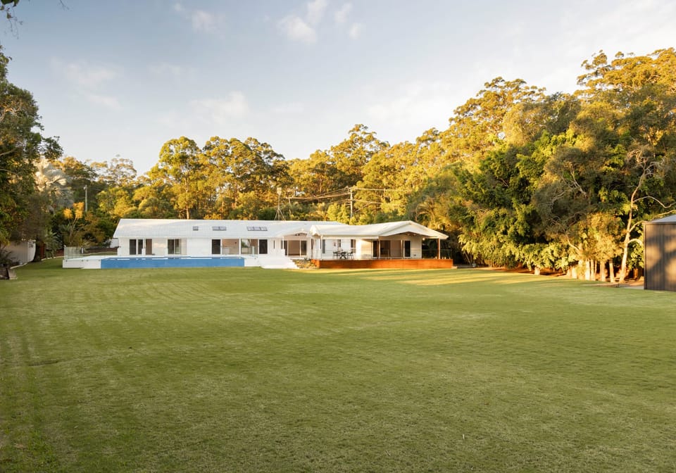 Expansive Entertainer in Elite Education Precinct