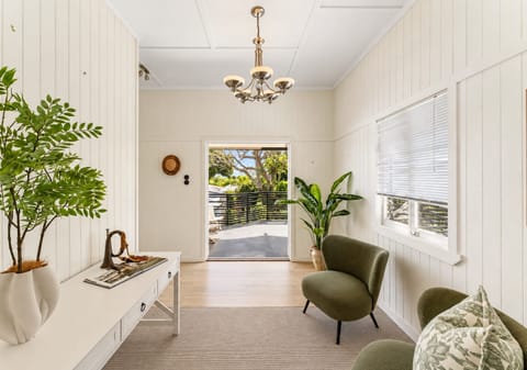 A Charming Queenslander in the Heart of Buderim