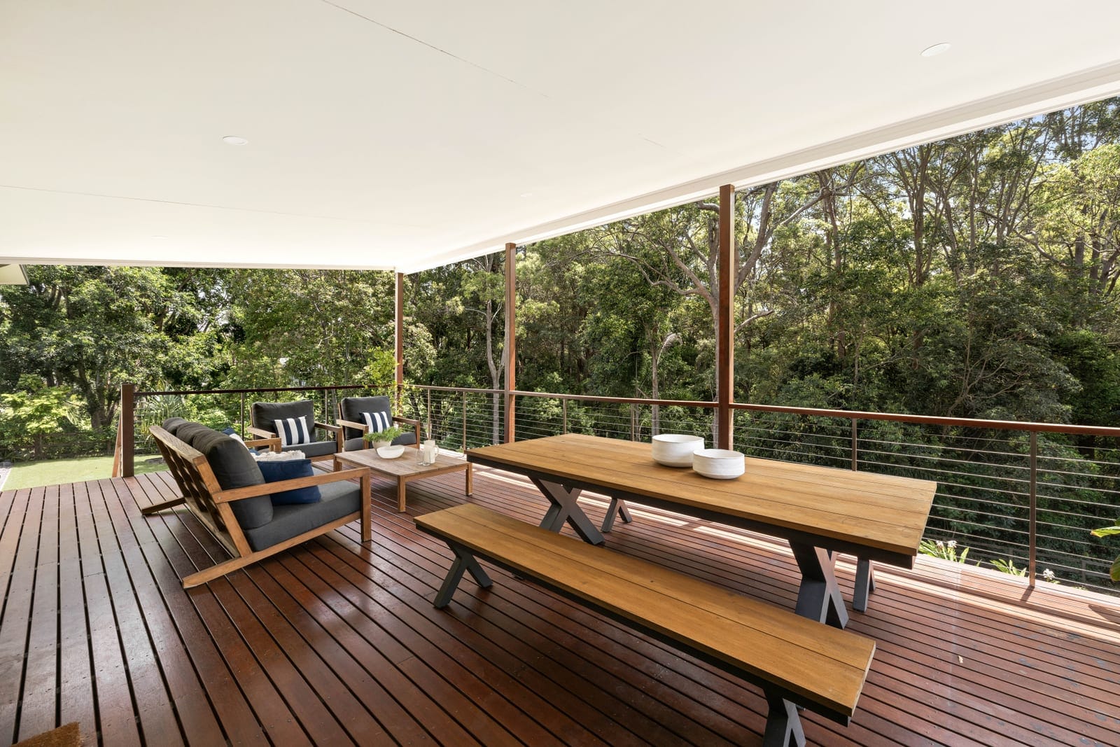 Elevated Northerly Outlook: Designer Residence on Private Acreage
