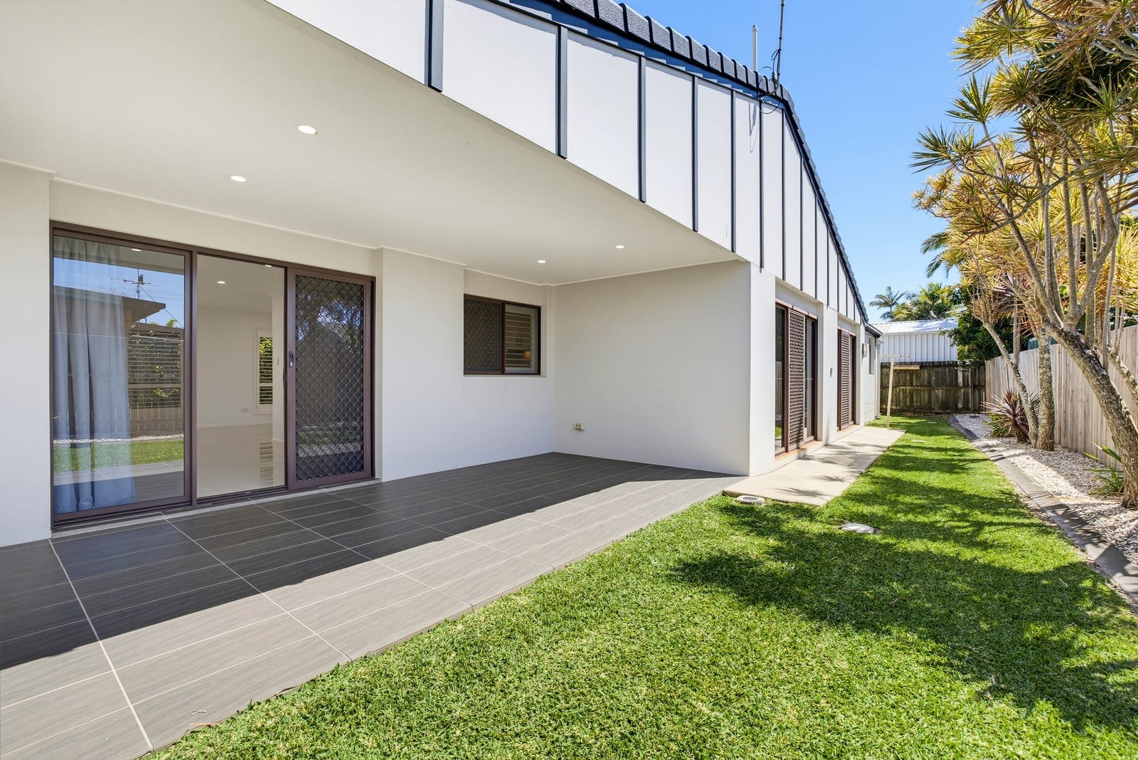 Private, House-Sized Living in Sought-After Buddina