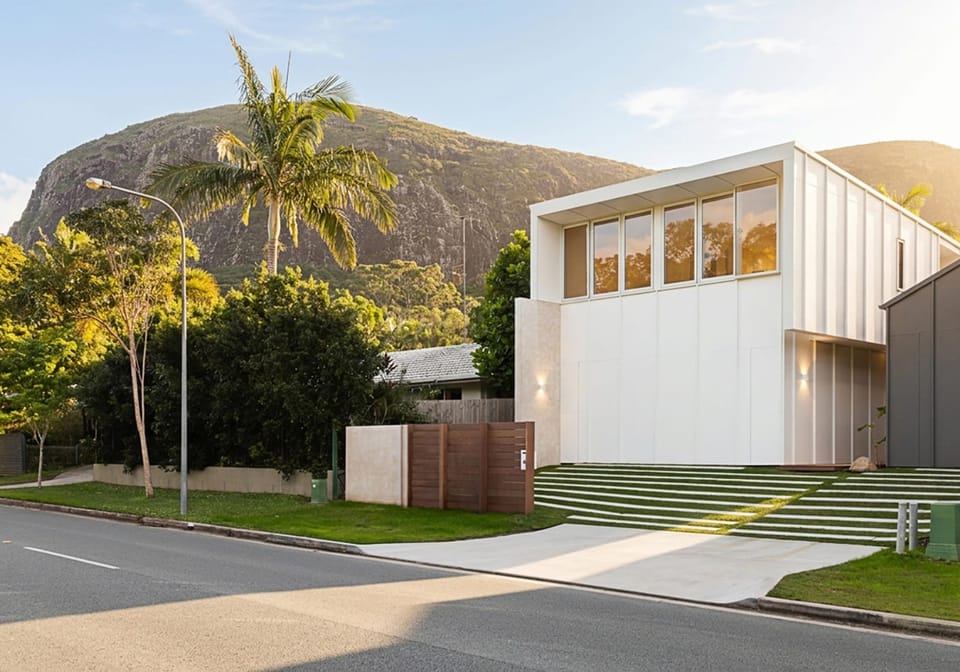 A New Chapter in Contemporary Coastal Living