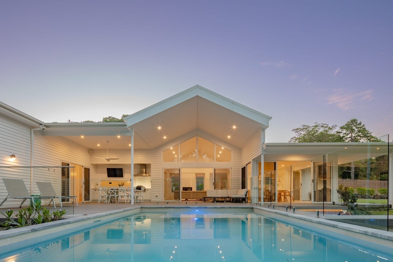 Acreage to Ocean: Best of Both Worlds!