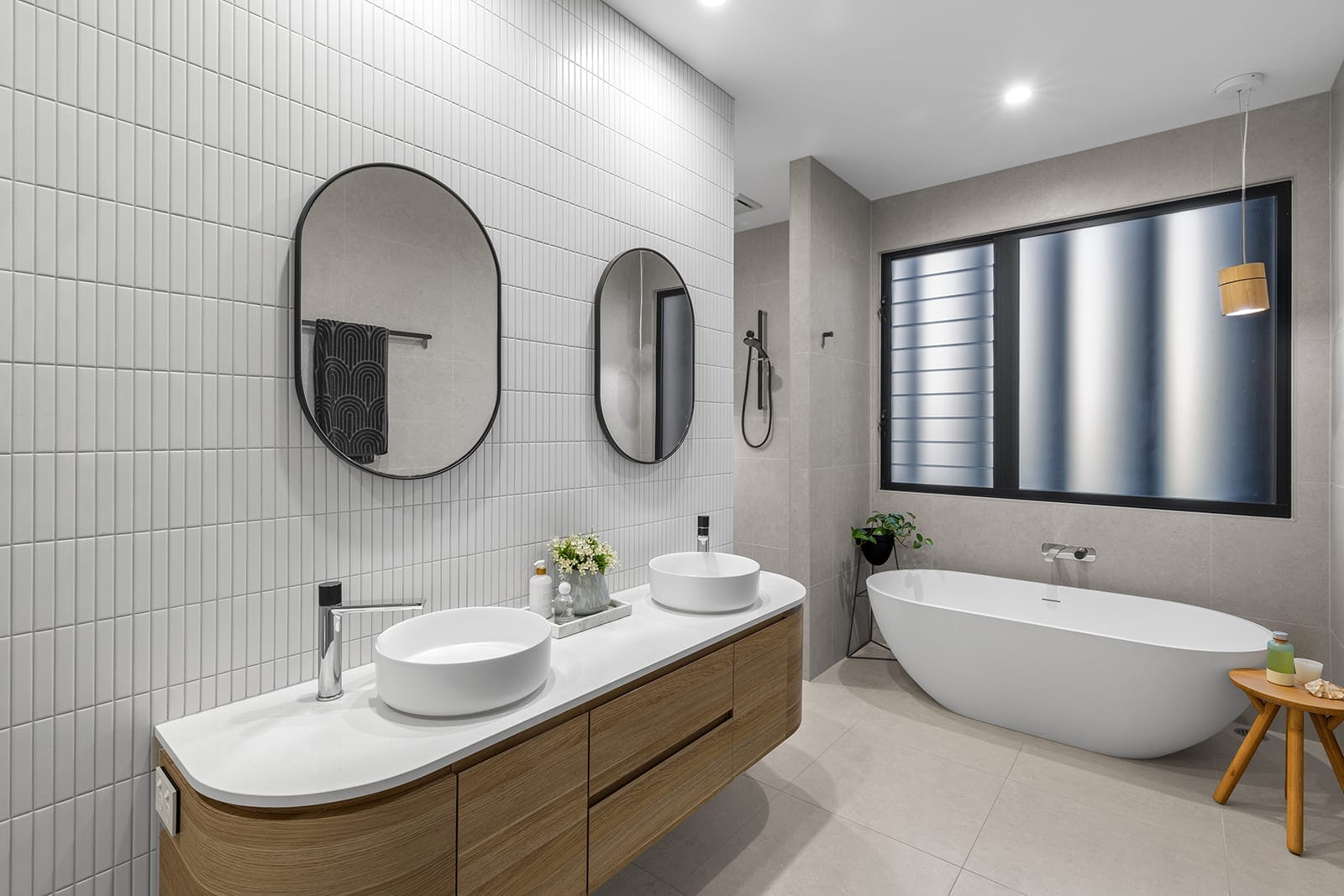 Architectural Excellence. Exceptional Scale. Effortless Coastal Living.