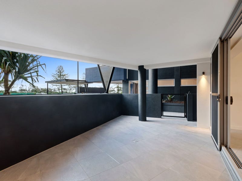 I Want It All – Size, View, Alfresco Living!
