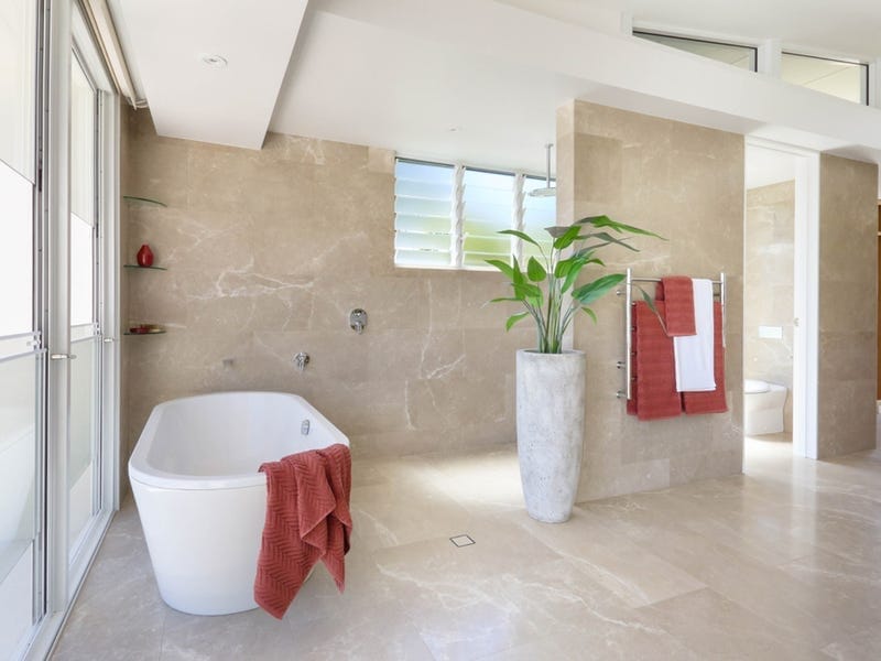 Stunning Architectural Show Stopper!