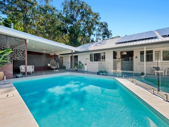 Buderim, Spacious 1293m2, Family-Friendly!