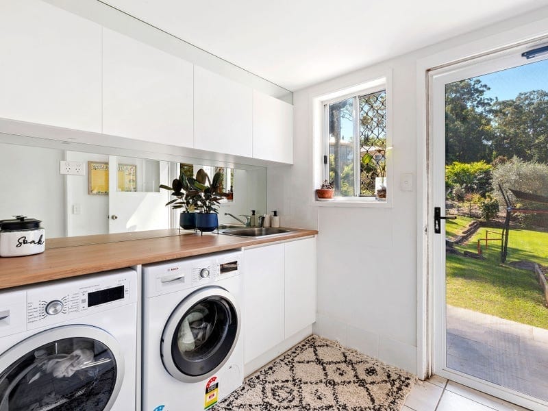 Buderim, Spacious 1293m2, Family-Friendly!