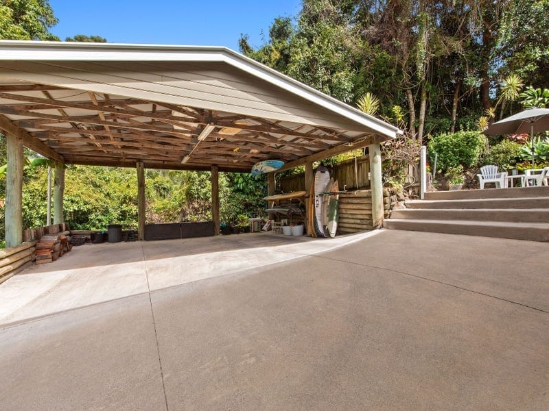 The Ultimate Rainforest Retreat In Buderims Heart...