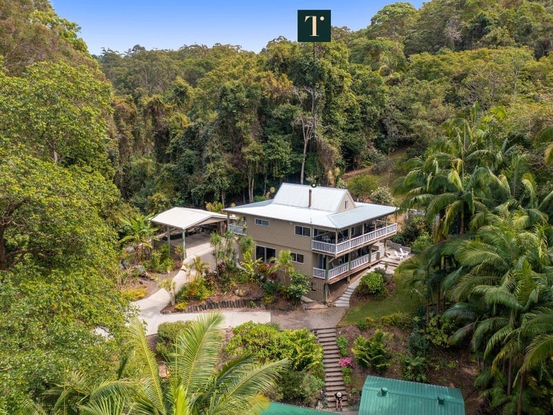 The Ultimate Rainforest Retreat In Buderims Heart...