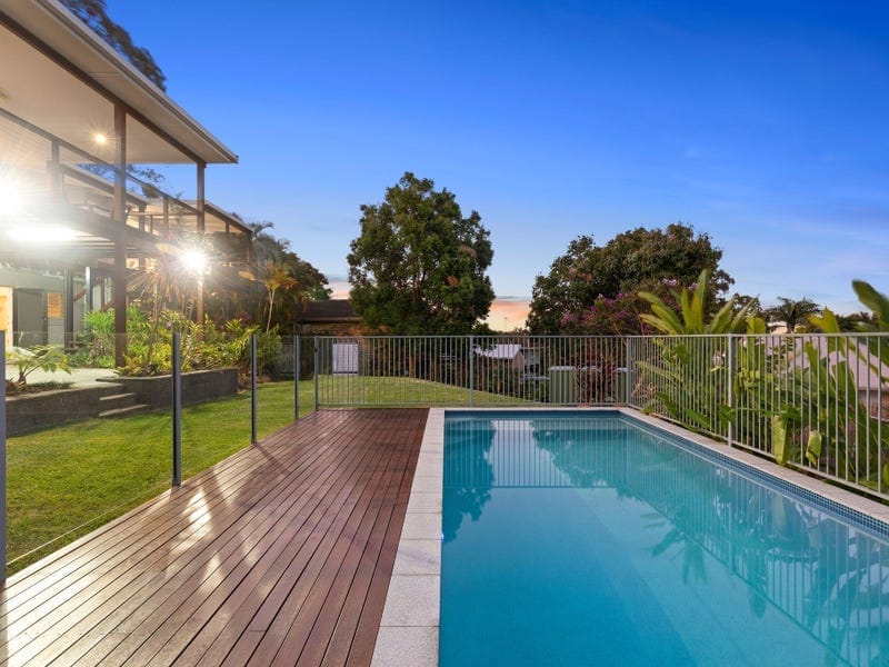 Peaceful, Ocean Views, Dual Living!