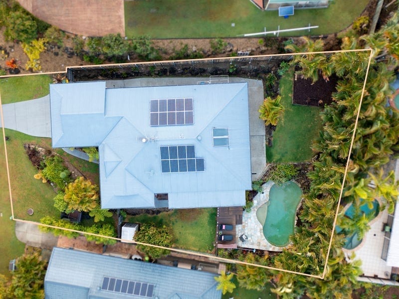 ¼ Acre, Family Perfection!
