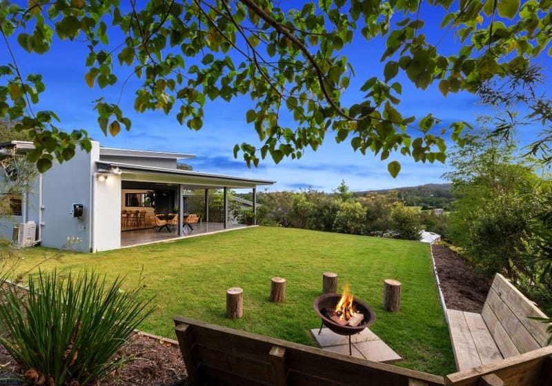 Custom-Designer Lifestyle Stunner!