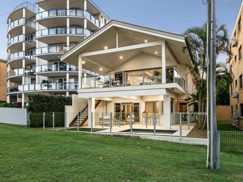 GOLDEN Location, Lifestyle, Opportunity!