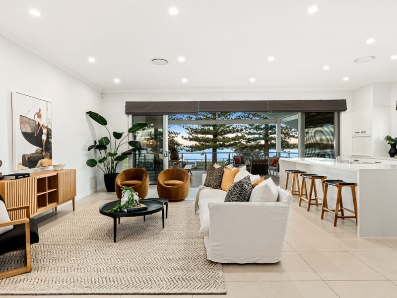 GOLDEN Location, Lifestyle, Opportunity!